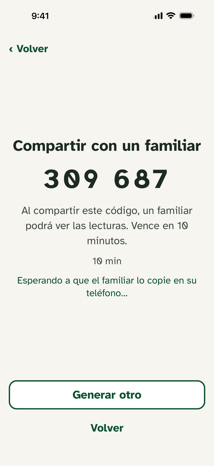 La pantalla para compartir, en el teléfono de Mamá: «Compartir con un familiar» y un código de seis cifras que vence en 10 minutos.